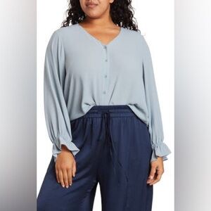T Tahari Button Down Blouse w/ Elastic Ruffle Cuffs in Dune Blue Size: 2X